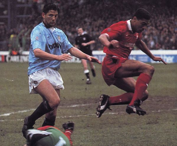 notts forest home 1990 to 91 action